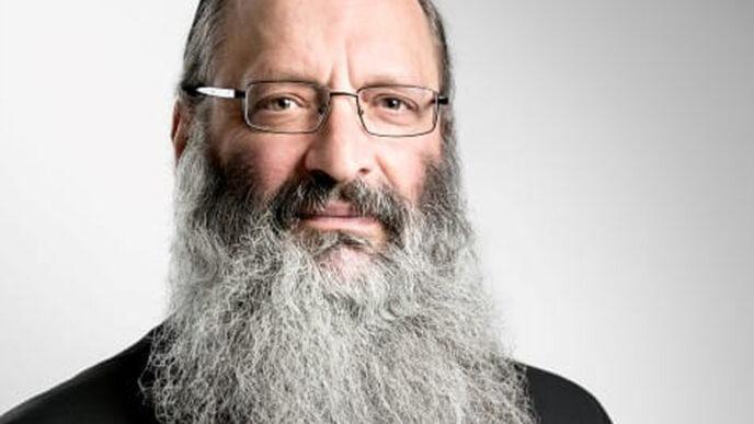 דבר ראשון
