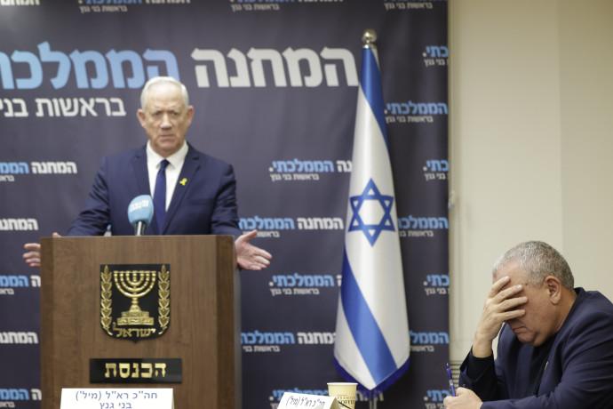 מעריב