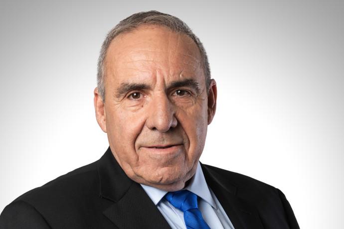 מעריב