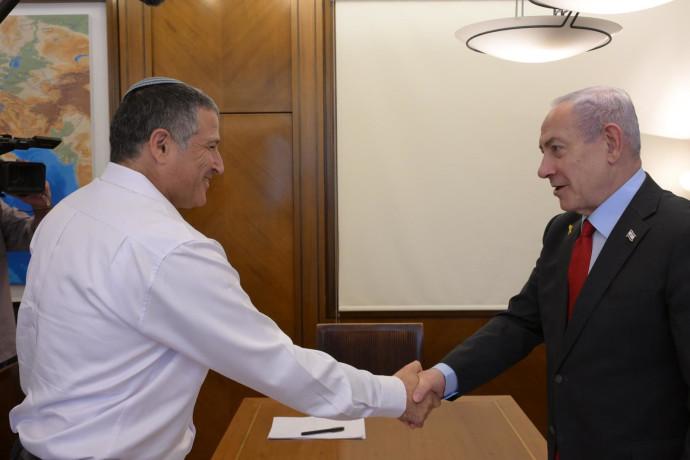 מעריב