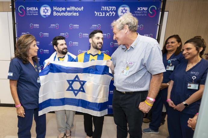 מעריב