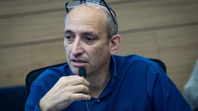 דבר ראשון
