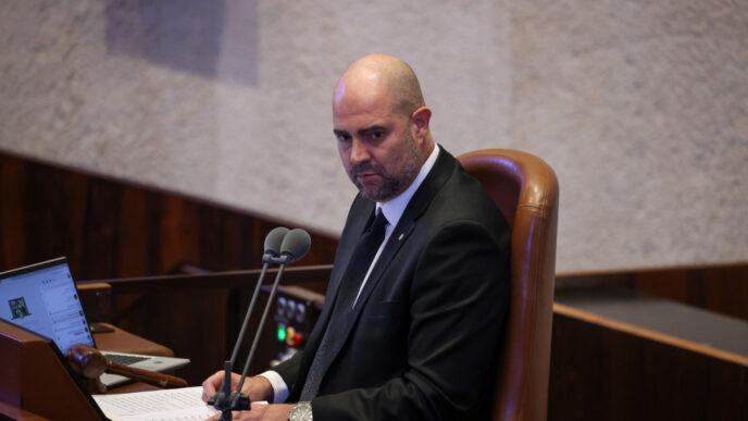 דבר ראשון