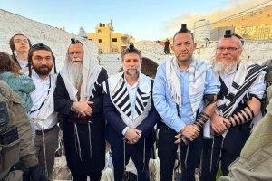 סרוגים