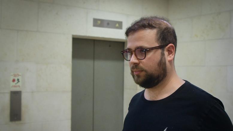 מעריב