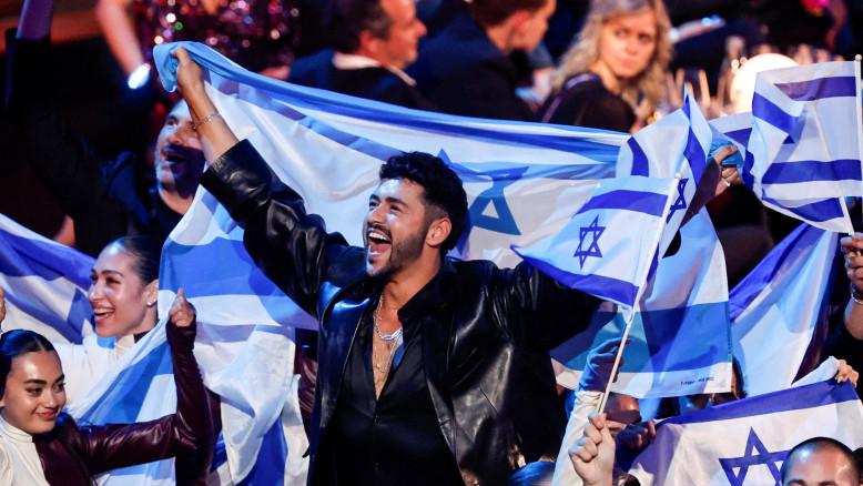 מעריב
