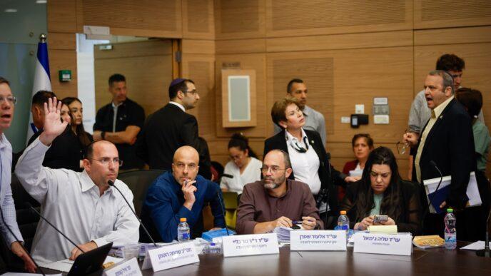 דבר ראשון