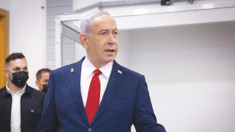 מעריב