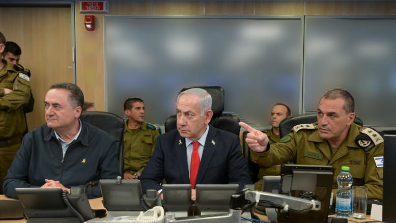 מעריב