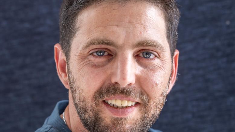 מעריב