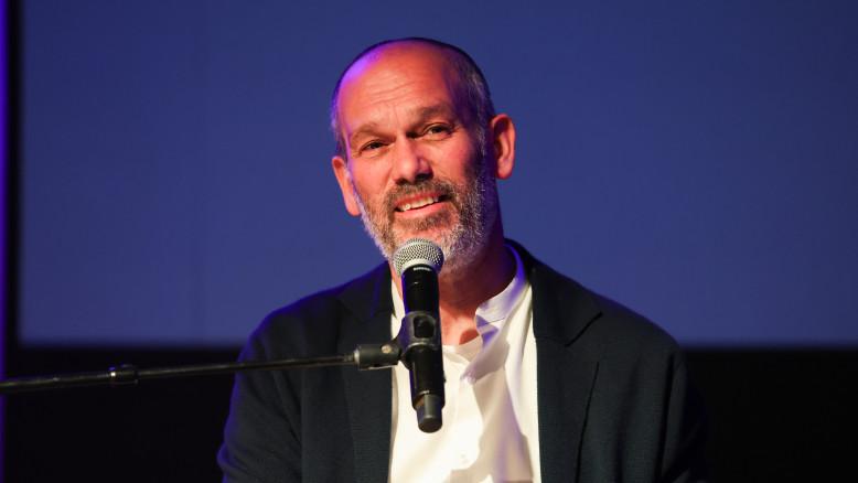 מעריב