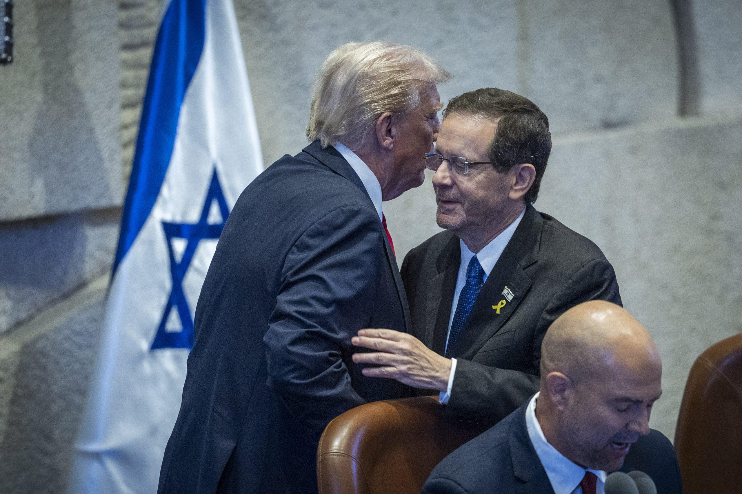 סרוגים