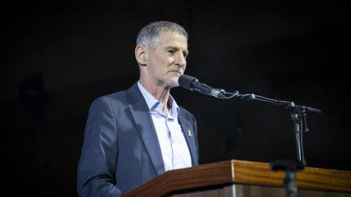 דבר ראשון
