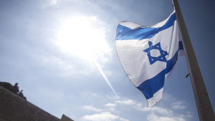 דבר ראשון