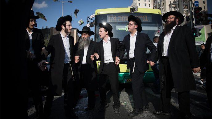 דבר ראשון