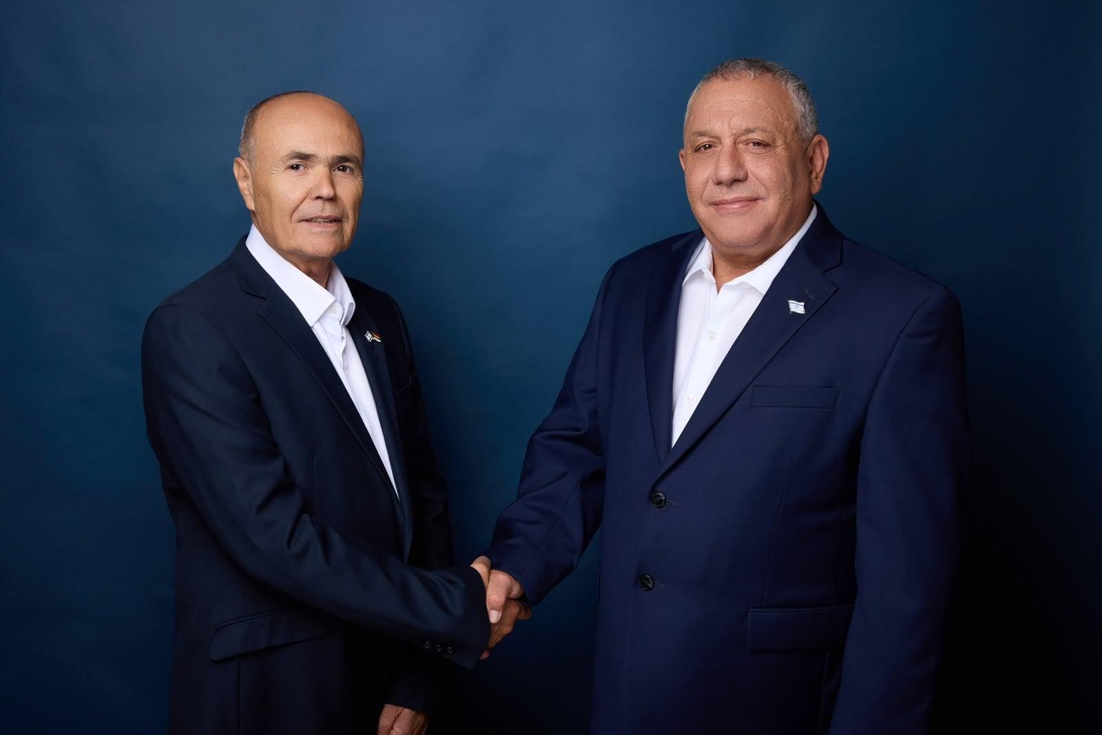 סרוגים