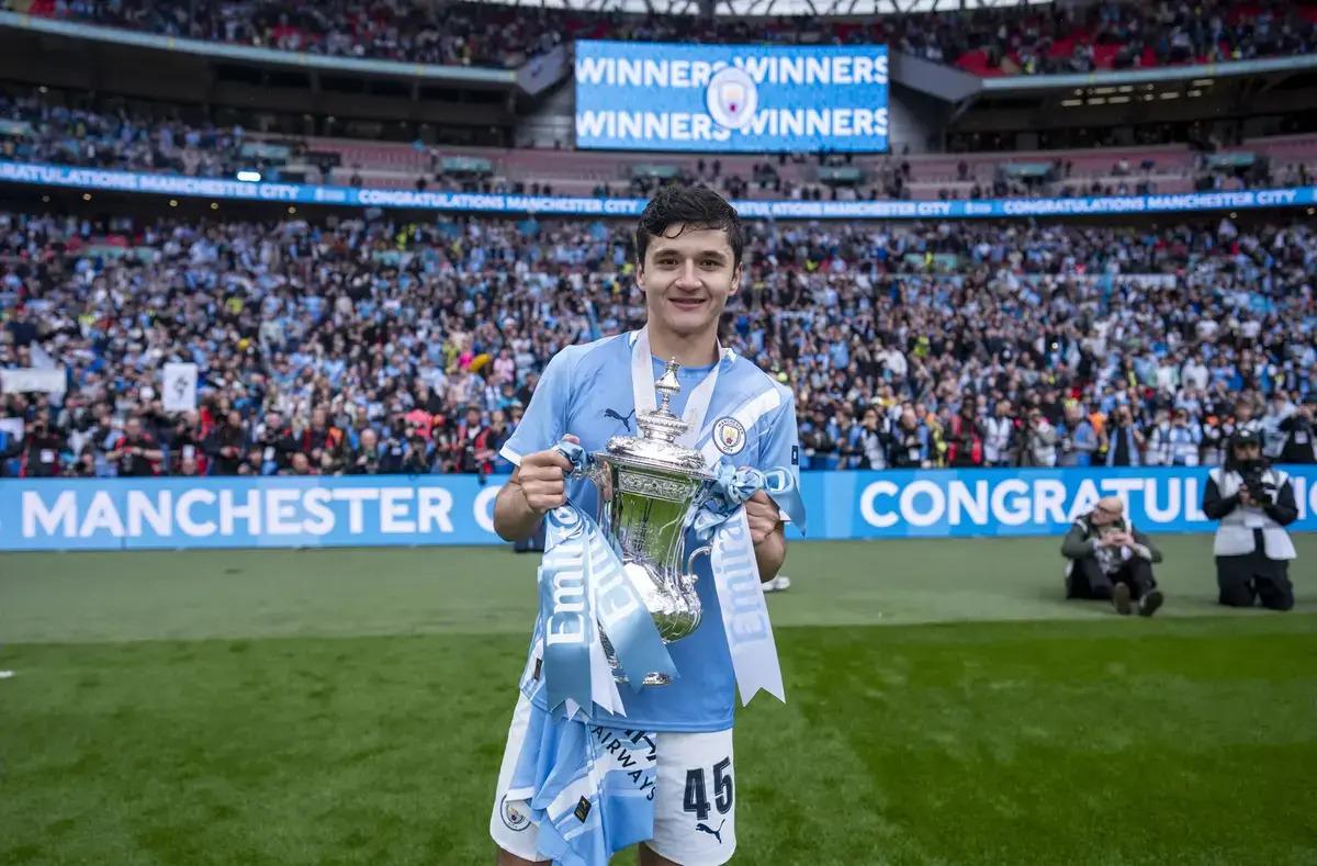 YAHOO!