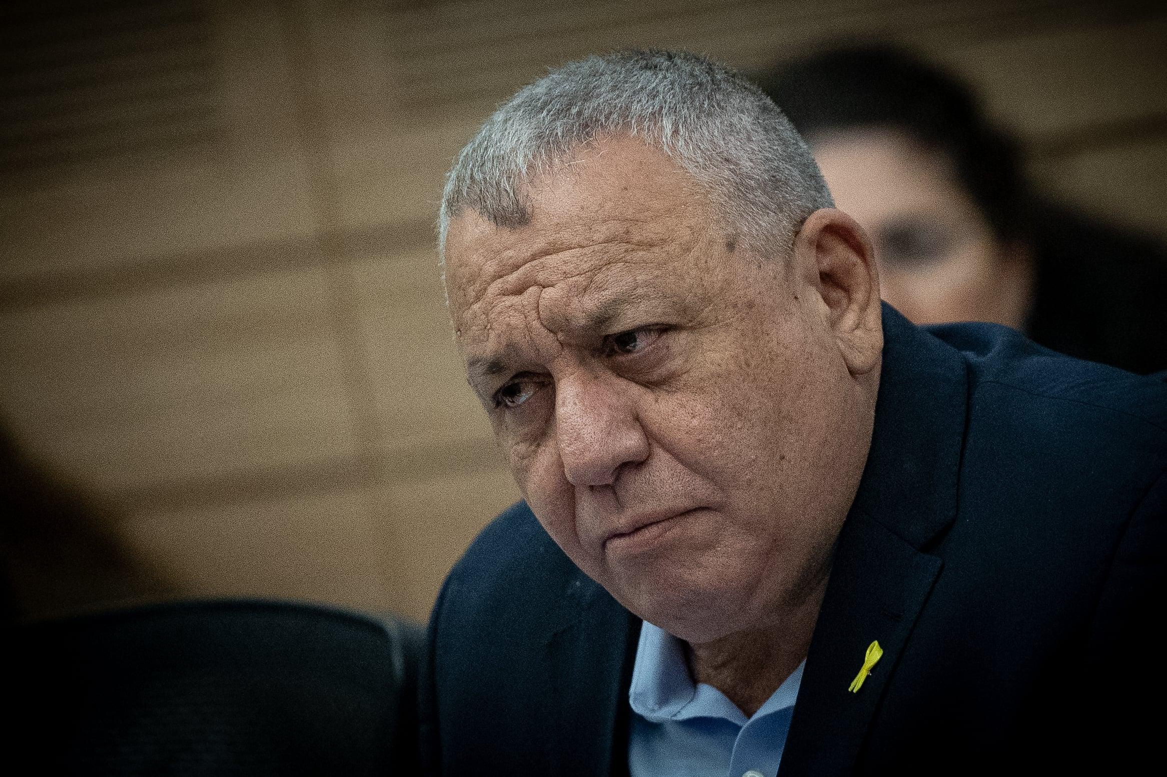 סרוגים