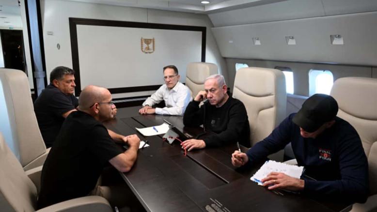 מעריב