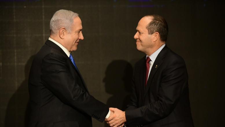 מעריב