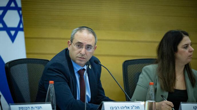 דבר ראשון