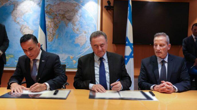 דבר ראשון