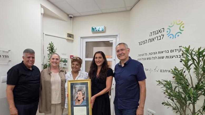 מעריב