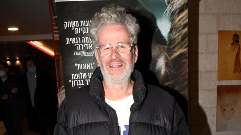 מעריב