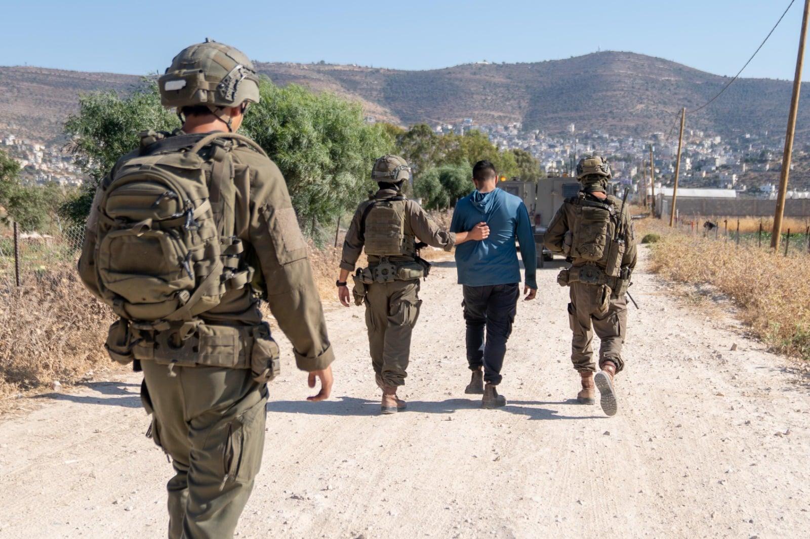 סרוגים