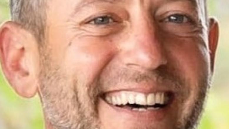 מעריב