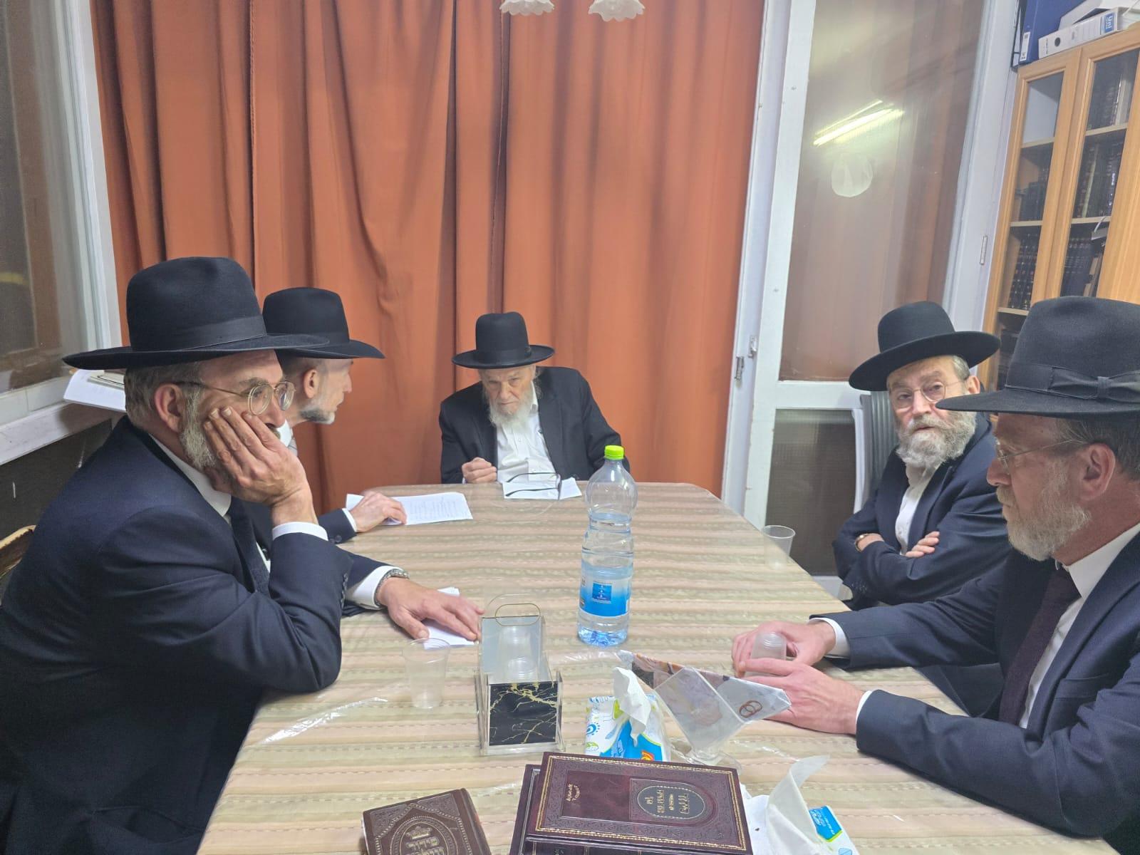 סרוגים