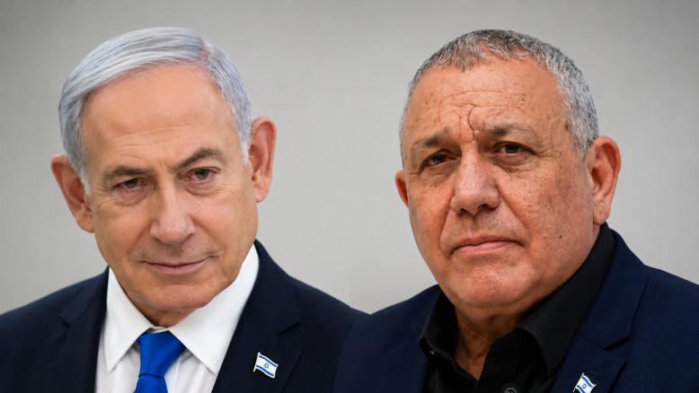 מעריב