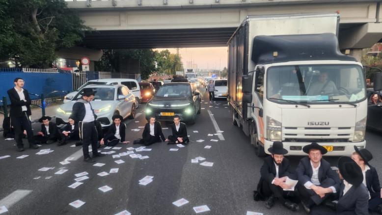 מעריב