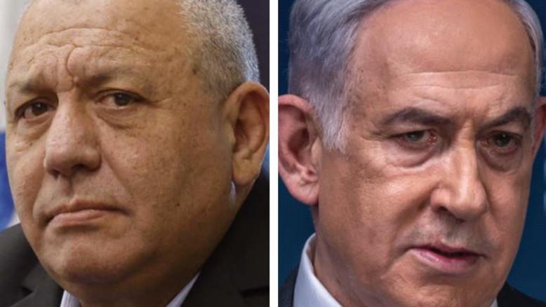 מעריב