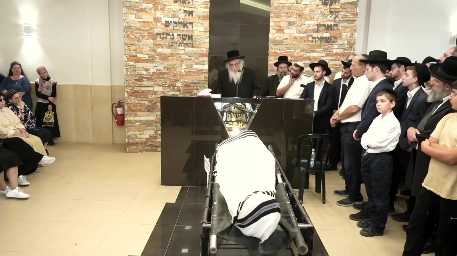 סרוגים