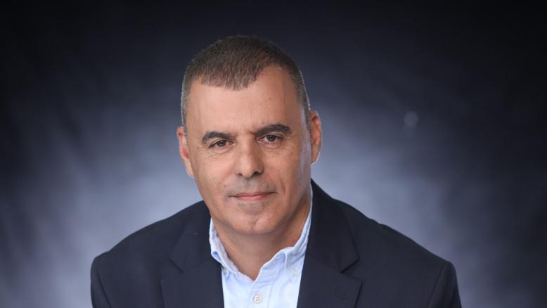 מעריב