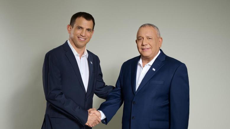 מעריב