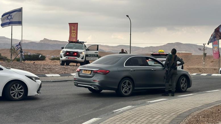 מעריב