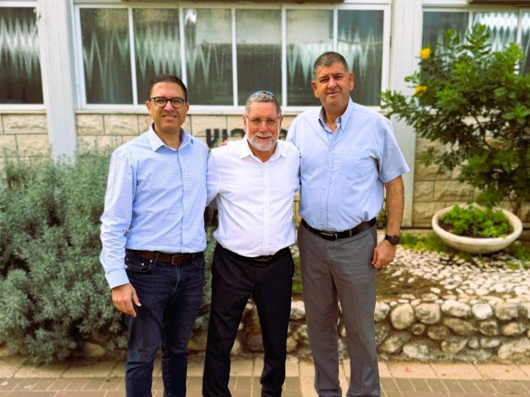 סרוגים